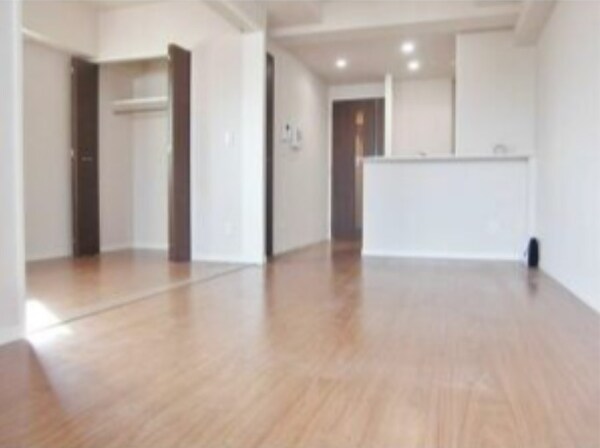 居室(※写真と異なる場合は現状優先。)