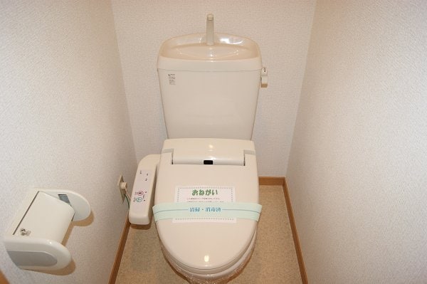 トイレ(ウォシュレット)