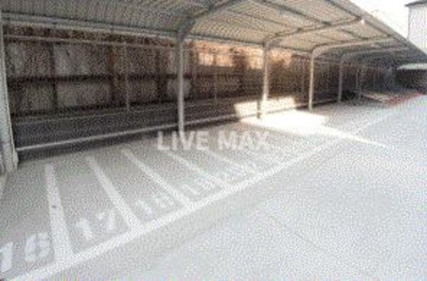 建物設備(駐輪場)
