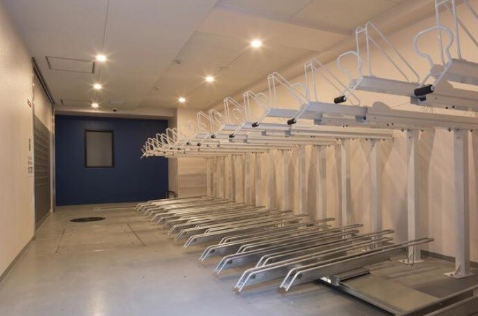 物件外観写真5　(駐輪場)