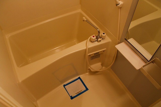 物件内観写真8　(※別号室参考写真)