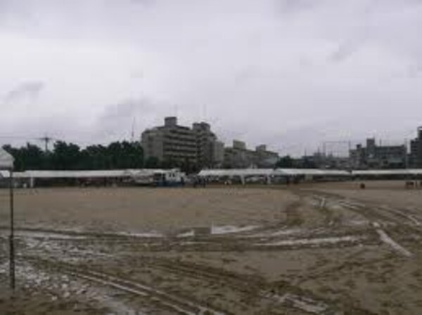 周辺環境(殿田公園（483m）)