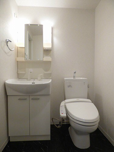 物件内観写真13　(※写真と異なる場合現状優先)