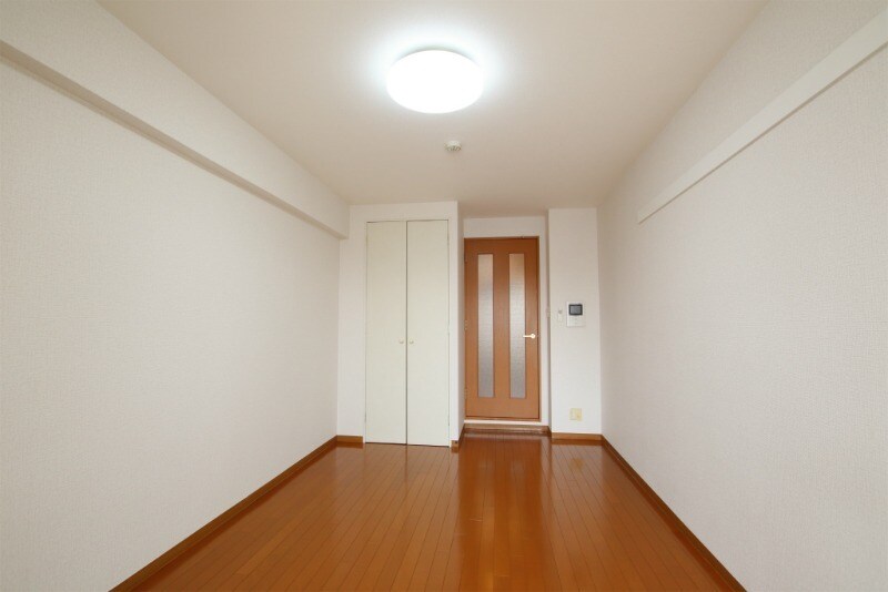 物件内観写真5　(洋室)