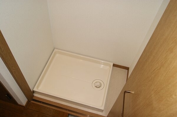 物件内観写真12　(室内洗濯機置場)