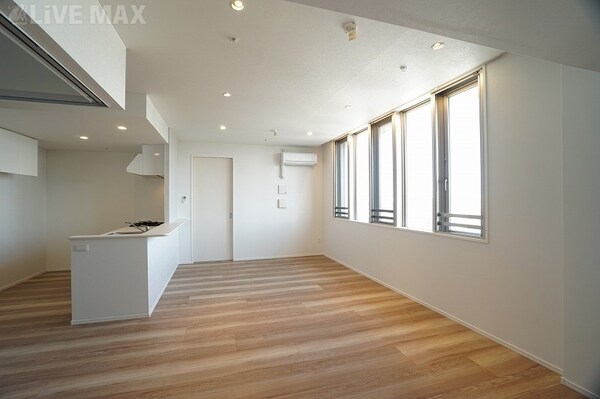 居室(※写真と異なる場合は現状優先。)