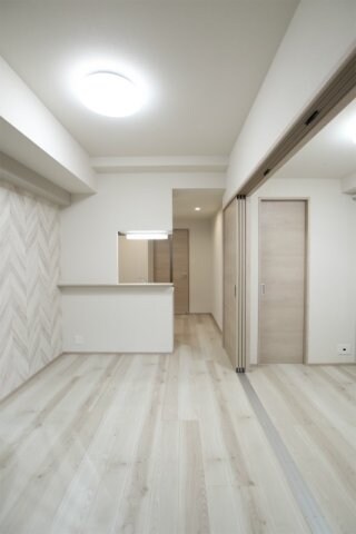 物件内観写真3　(※別号室参考写真※)