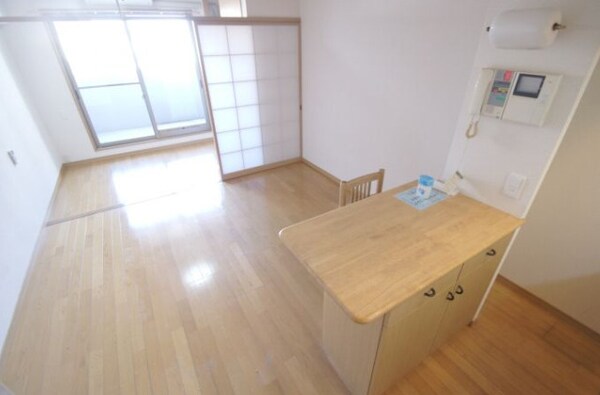 居室(※別号室参考写真※)