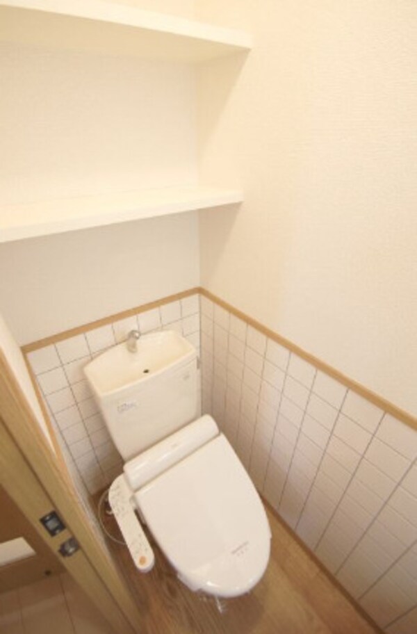 トイレ(※別号室参考写真※)