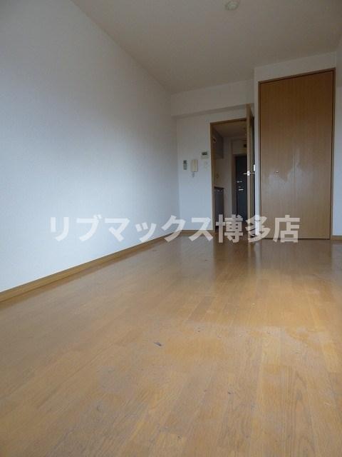 物件内観写真5　(※写真と異なる場合は現状優先。)