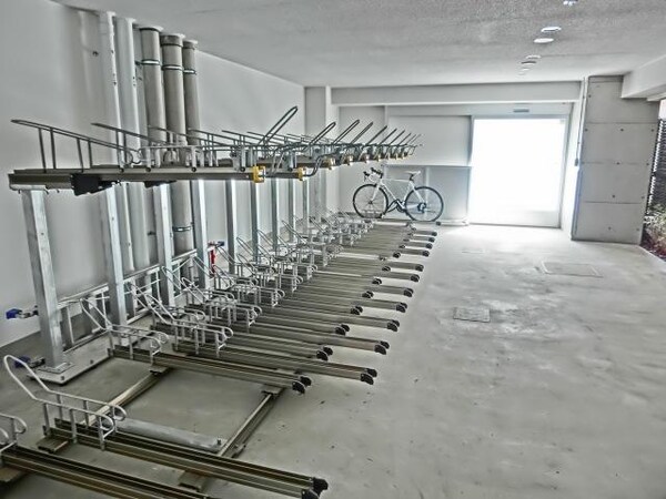 駐車場(駐輪場)