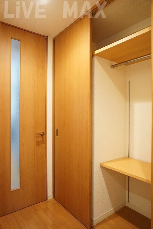 物件内観写真12　(収納もたっぷり♪)