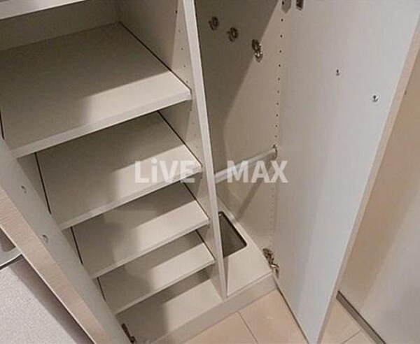 玄関(参考画像)