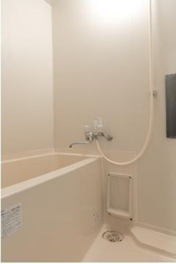 浴室(弊社は全物件が仲介手数料半月分でご紹介可能です！)