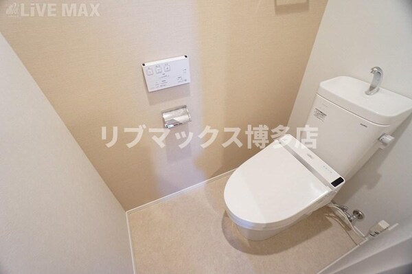 トイレ(ウォシュレット付き☆※写真と異なる場合は現状優先)