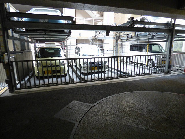 物件外観写真2　(機械式駐車場★)