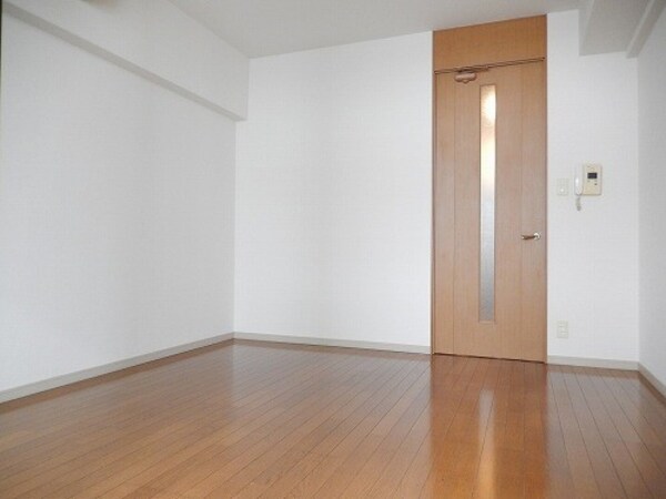 居室(※写真と異なる場合は現状優先。)