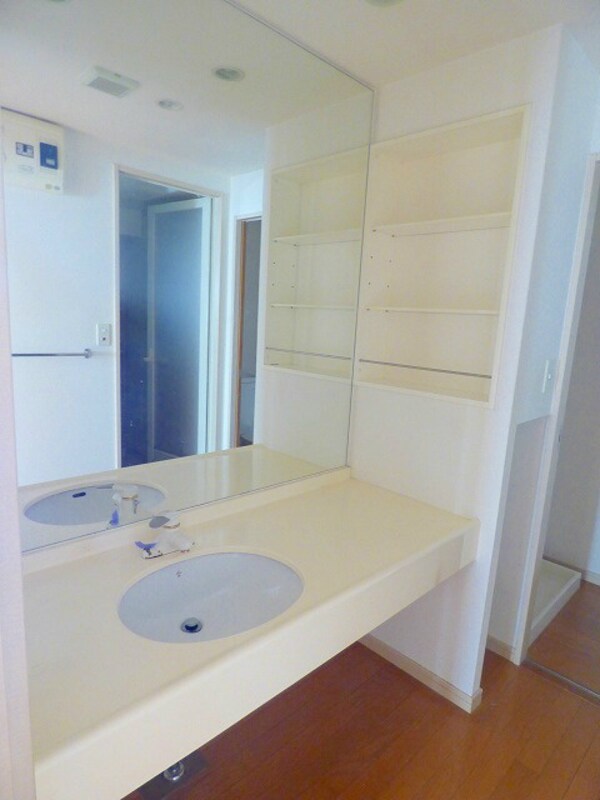 洗面・脱衣所(※写真と異なる場合は現状優先。)