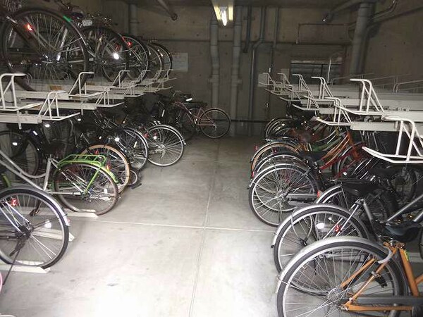 その他(駐輪場)