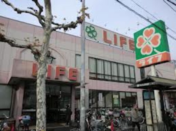 周辺環境(ライフ西七条店（723m）)