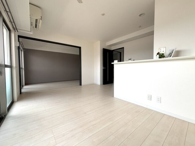 物件内観写真5　(※別号室参考写真※)