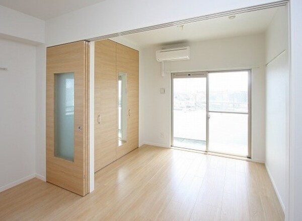 寝室(※写真と異なる場合は現状優先。)