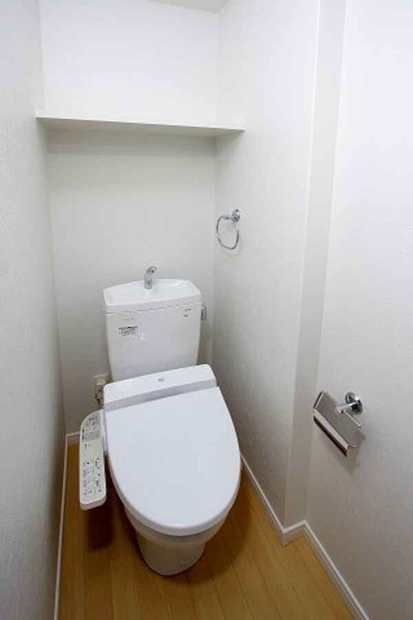 トイレ(※写真と異なる場合は現状優先。)