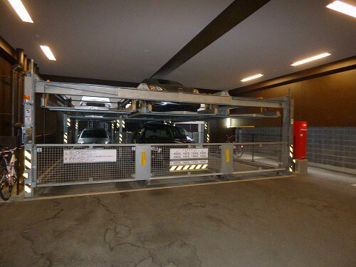 物件内観写真24　(敷地内駐車場あり)