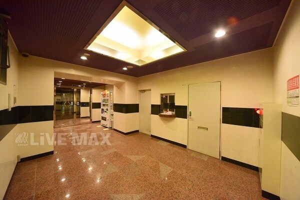 ロビー・ラウンジ