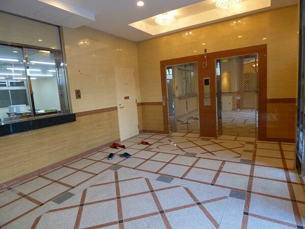 ロビー・ラウンジ