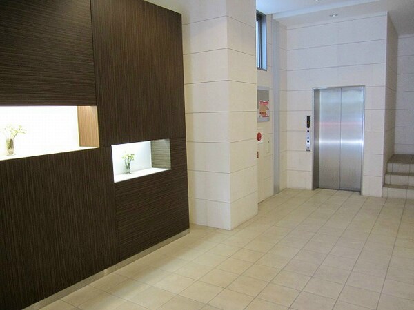 ロビー・ラウンジ(お洒落なロビー)