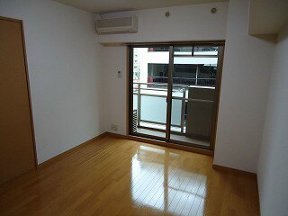 物件内観写真3　(洋室※写真と異なる場合は現状優先)