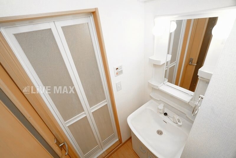 物件内観写真14　(※写真と異なる場合は現状優先。)