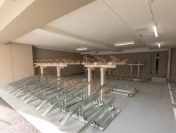 その他(駐輪場)