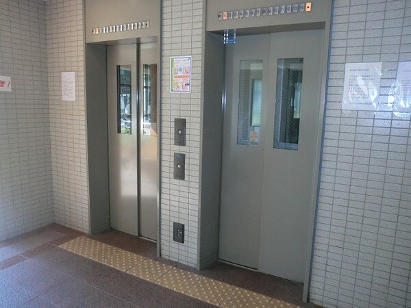ロビー・ラウンジ
