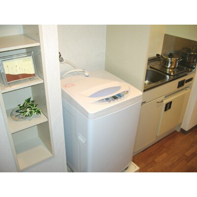 物件内観写真6　(ＩＨクッキングヒーターでお料理も快適☆)