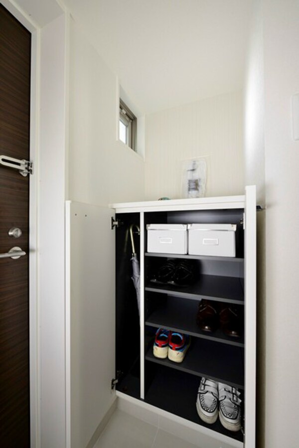 キッチン(下駄箱)