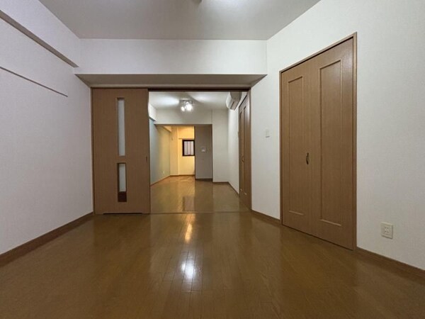 居室(※写真と異なる場合は現状優先。)