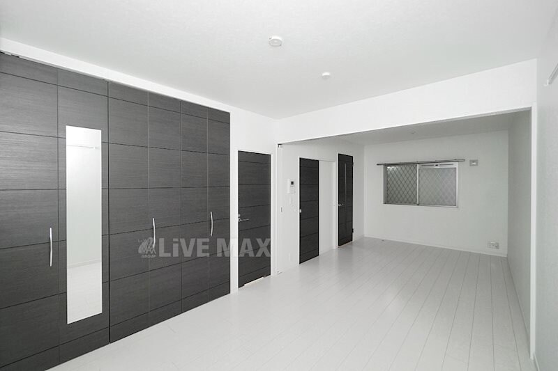 物件内観写真4　(※写真と異なる場合現状優先)