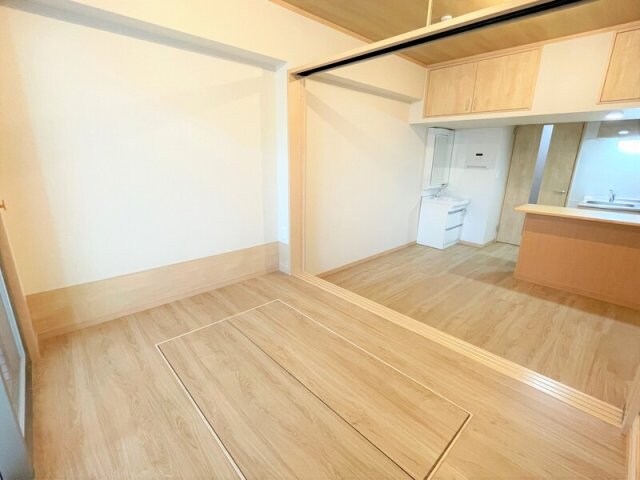 物件内観写真4　(※別号室参考写真※)