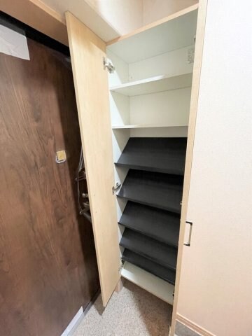 物件内観写真9　(※別号室参考写真※)