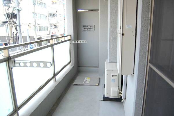 バルコニー(※別号室参考写真)