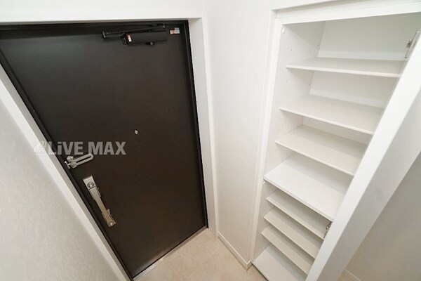 収納(※同マンション参考写真。現状と異なる場合は現況優先。)