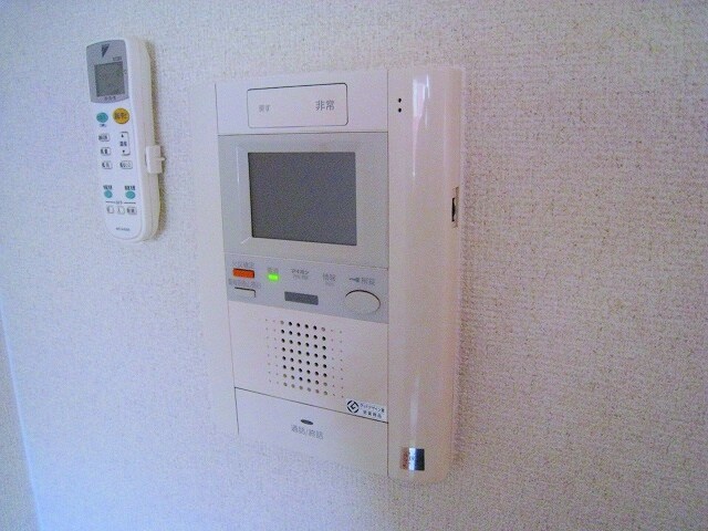 物件内観写真14　(モニターホン)