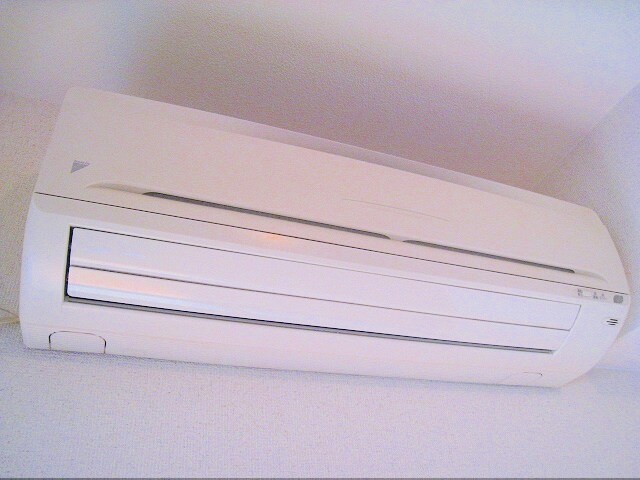 物件内観写真12　(エアコン)
