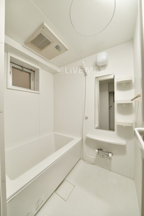 浴室(※写真と部屋が異なる場合は現状優先)