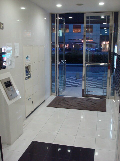 物件外観写真5　(綺麗なロビー☆)