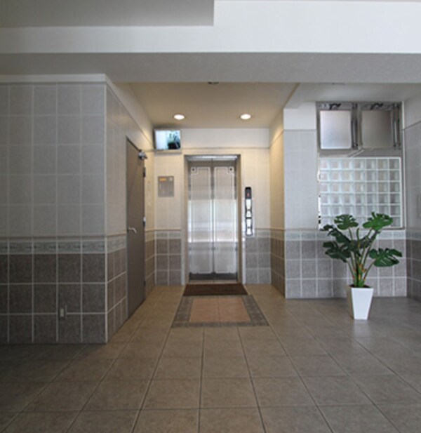 ロビー・ラウンジ