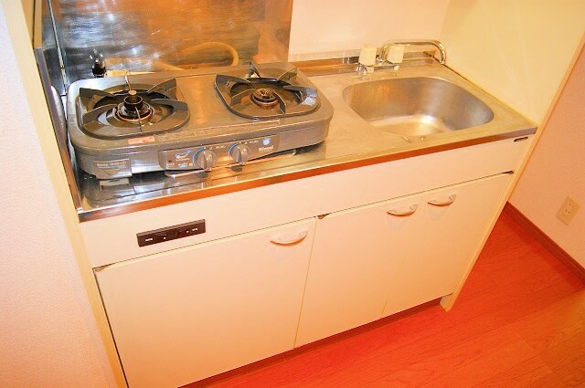 物件内観写真5　(ガスコンロ付)