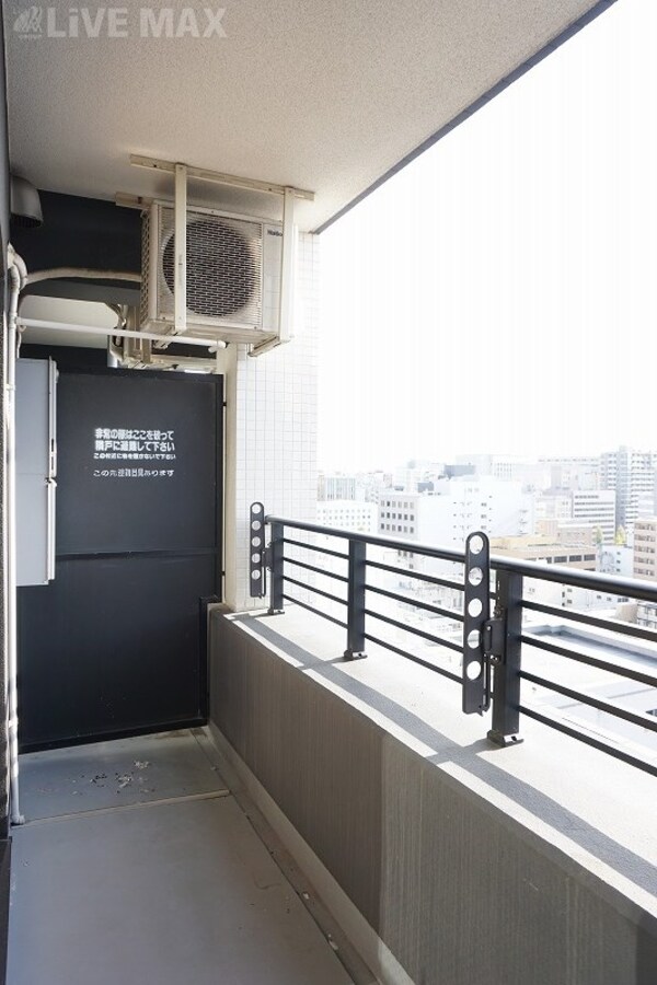 バルコニー(※別号室参考写真)